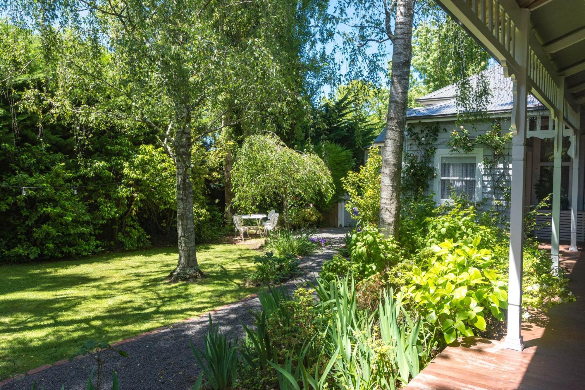 Cobden Heytesbury House Bed & Breakfast エクステリア 写真