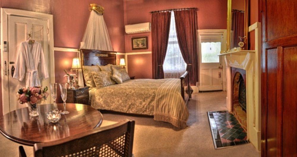 Cobden Heytesbury House Bed & Breakfast エクステリア 写真