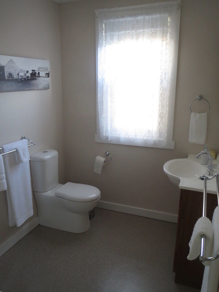 Cobden Heytesbury House Bed & Breakfast エクステリア 写真