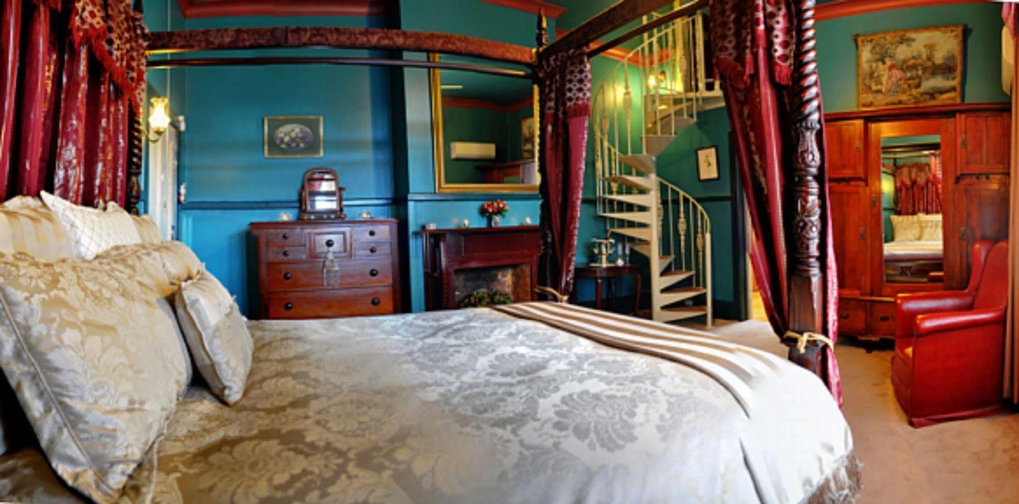 Cobden Heytesbury House Bed & Breakfast エクステリア 写真
